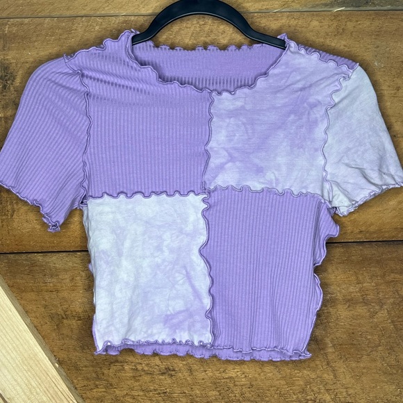 Small SHEIN EZwear Tie Dye Purple Color Block Panel Seam Front Crop Tee - Picture 4 of 7